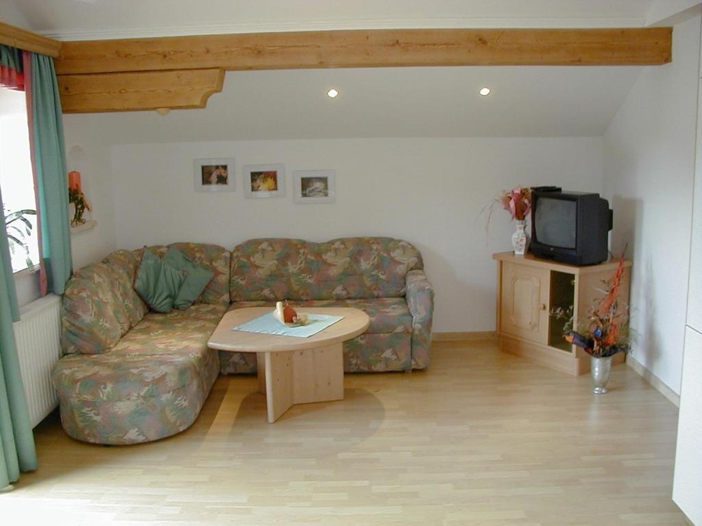 Ferienwohnung Maria Gstatter Sankt Martin am Tennengebirge Camera foto